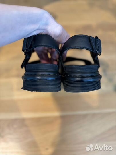 Сандалии Voss Dr. Martens