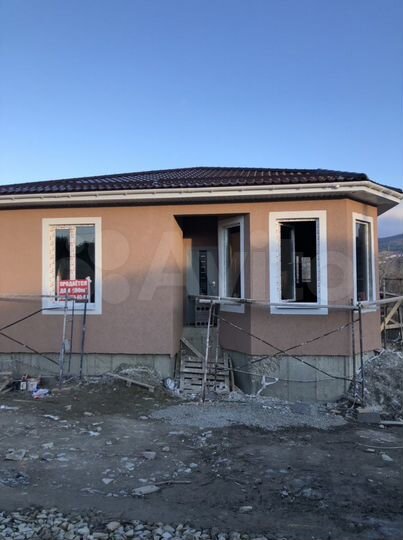 Дом 140 м² на участке 4 сот.