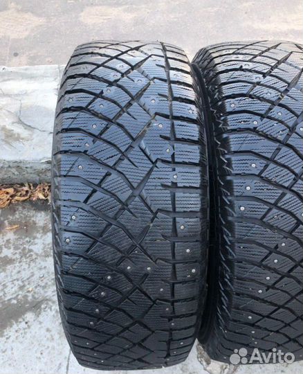 Nitto Therma Spike 265/65 R17 98W
