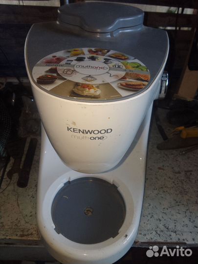 Кухонный комбайн kenwood без насадок рабочий