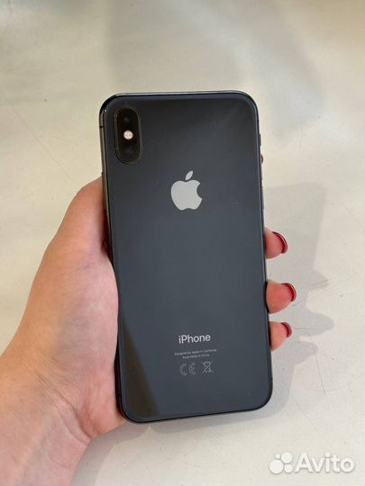 iPhone X, 64 ГБ