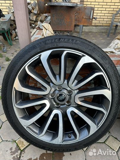 Michelin 4x4 A/T XTT 275/40 R22