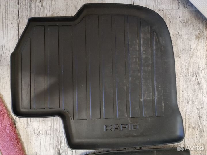 Комплект ковриков салона на Шкоду 