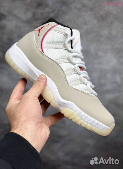 Nike AIR Jordan 11 beige