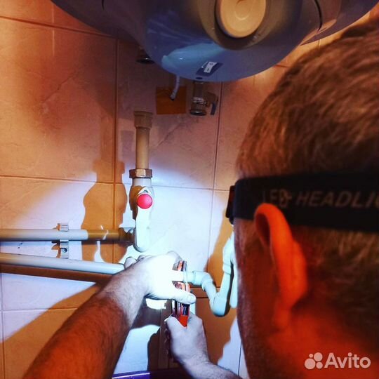 Установка водонагревателей (бойлеров) - мастер