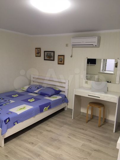 Дом 30 м² на участке 2,5 сот.