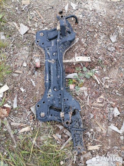 Подрамник Skoda Fabia 2 BZG 199480 2009