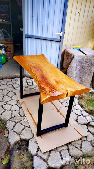 Эксклюзивный стол из слэба. Ручная работа