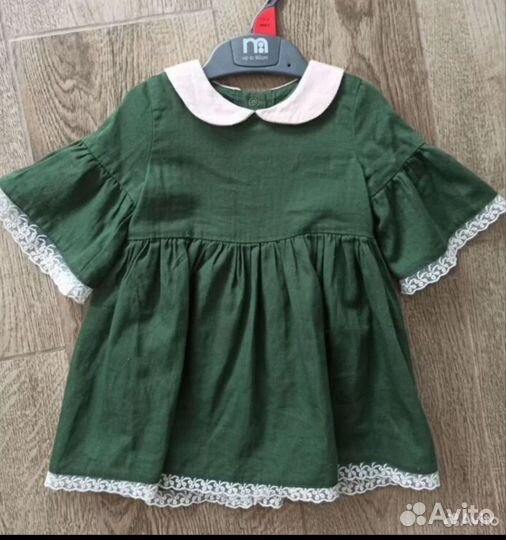 Платье с накладным воротником 74