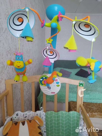 Мобиль tiny love