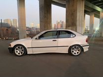 BMW 3 серия 1.6 MT, 1996, 170 000 км, с пробегом, цена 650 000 руб.