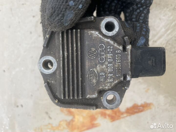 Датчик уровня масла в поддон 6pr00786802