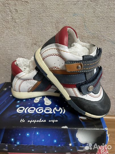Кроссовки для мальчика 24