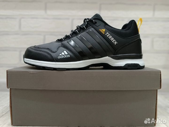 Демисезонные мужские кроссовки Adidas 41-46