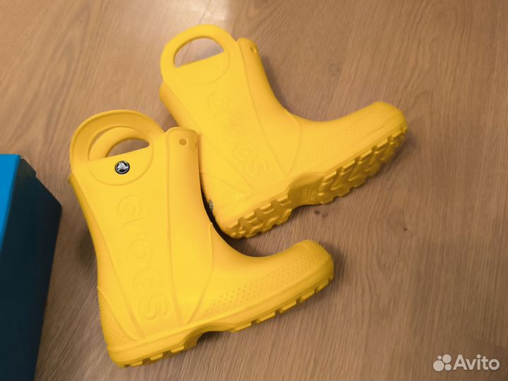 Резиновые сапоги crocs