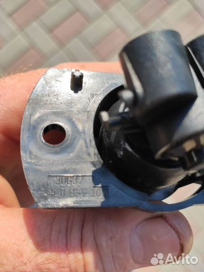 Audi Q7 Q 7 4L форсунка омывателя фар