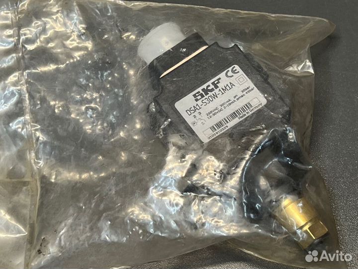 Датчик SKF DSA1-S30W-1M1A новый, 1 шт