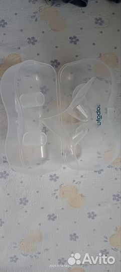 Силиконовые накладки на грудь