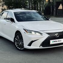 Lexus ES 2.5 AT, 2020, 32 600 км, с пробегом, цена 4 194 000 руб.