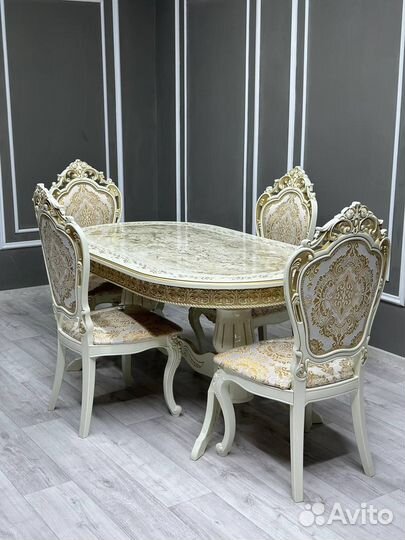 Стол, стулья набор.Оплата при получении