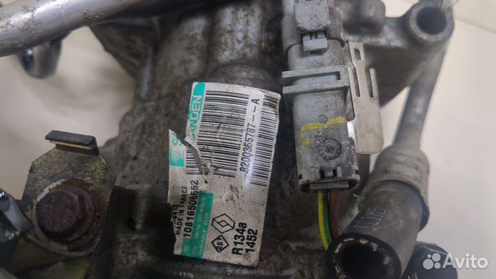 Компрессор кондиционера Nissan Micra K12E