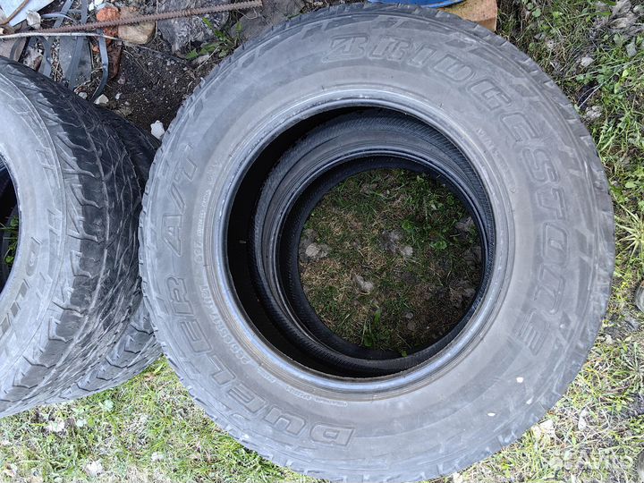Bridgestone Dueler A/T 697 265/65 R17 112T