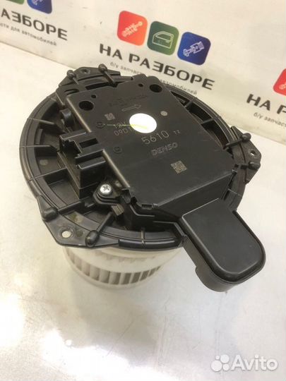 Мотор отопителя (печки) Toyota Camry XV70 2AR-FE