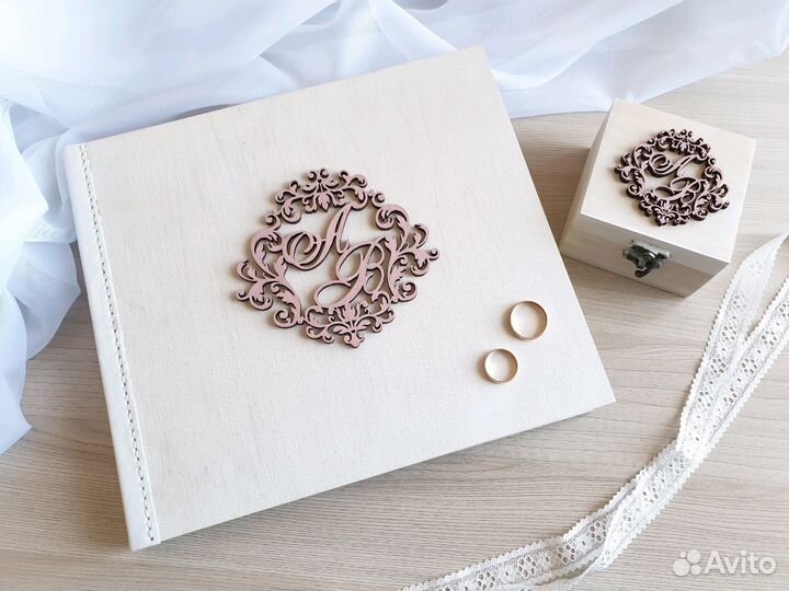 Книга пожеланий белая