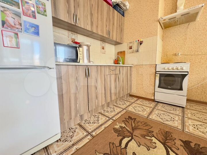 2-к. квартира, 90 м², 8/19 эт.