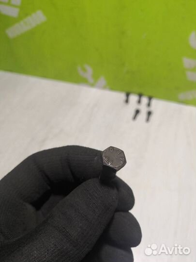 Болт маховика Опель Мерива