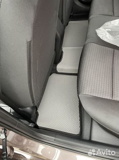 Автоковрики EVA для KIA Rio 2017-2021