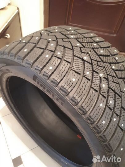 Pirelli Scorpion Ice Zero 2 275/40 R20 106T