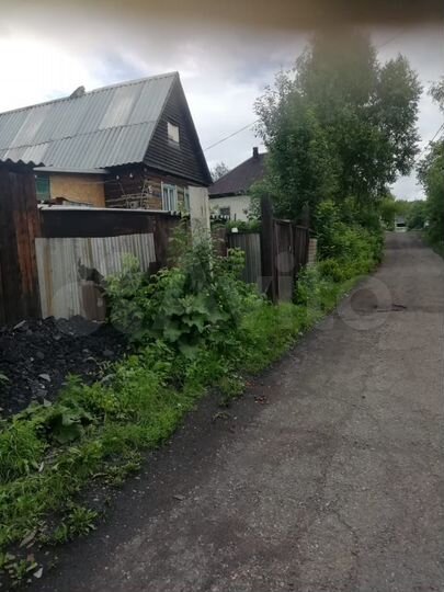 Дом 43 м² на участке 8,9 сот.