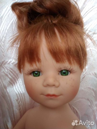 Испанская кукла