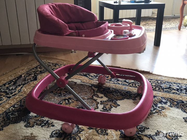 Детский столик и стульчик