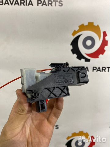 Замок лючка бензобака Mercedes E W212 3.5 2009