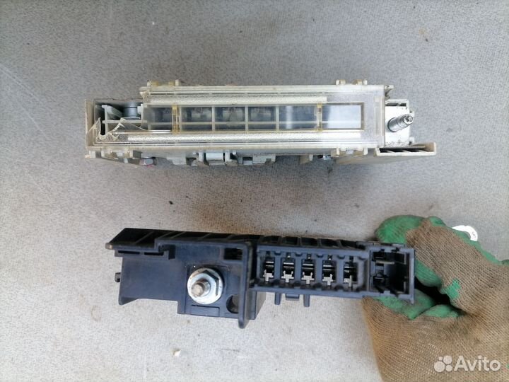 Блок предохранителей для Toyota Corolla Fielder