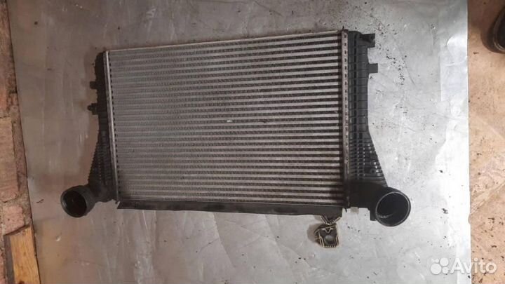 Интеркулер Volkswagen Passat B6 2006 3C0145805F
