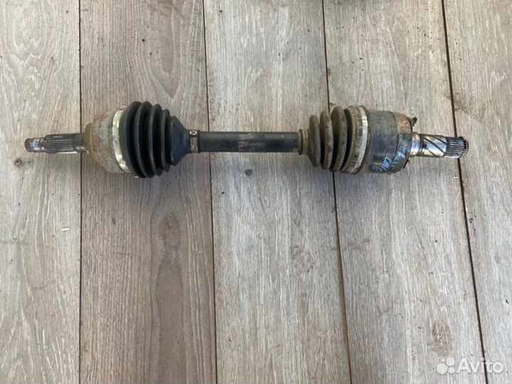 Привод левый Kia Sorento BL D4CB 2007