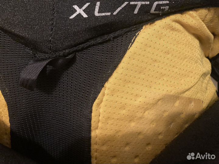 Хоккейный нагрудник Bauer Supreme MX3 XL/TG