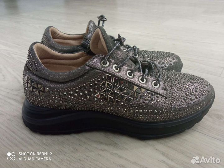 Ботинки весенние 36 размер