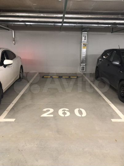 Машиноместо, 14 м²