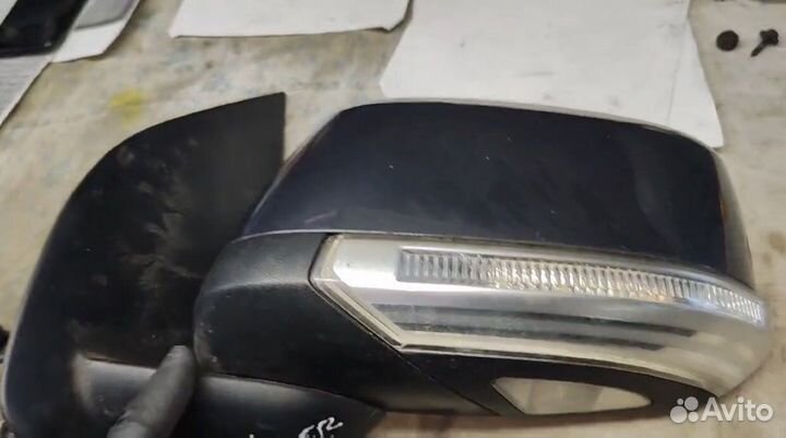 Зеркало левое с повторителем Nissan Pathfinder R51