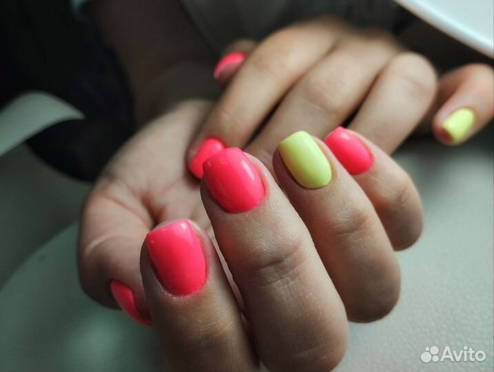 Услуги мастера маникюра