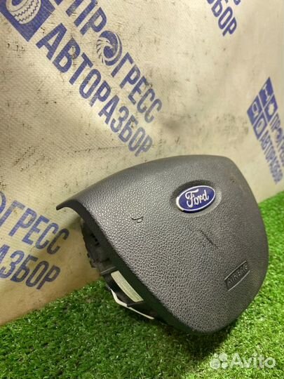 Подушка безопасности в руль Ford Focus 2 седан 1.6