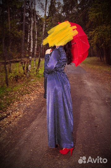 Платье длинное шикарное в горох