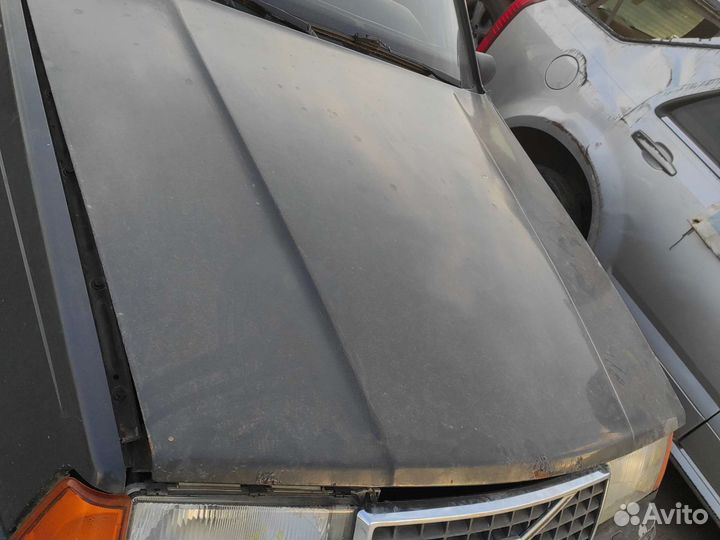 Капот volvo 440