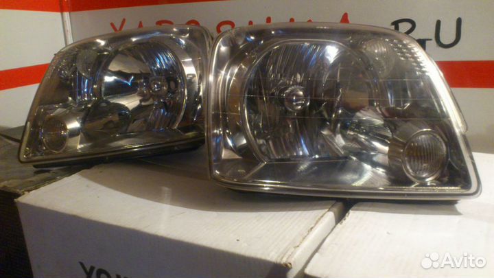 Фара митсубиси дион 97-2001г правая/левая