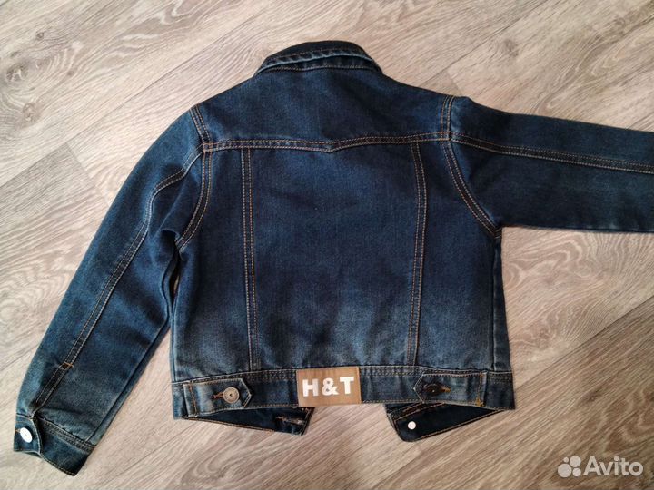 Джинсовая куртка