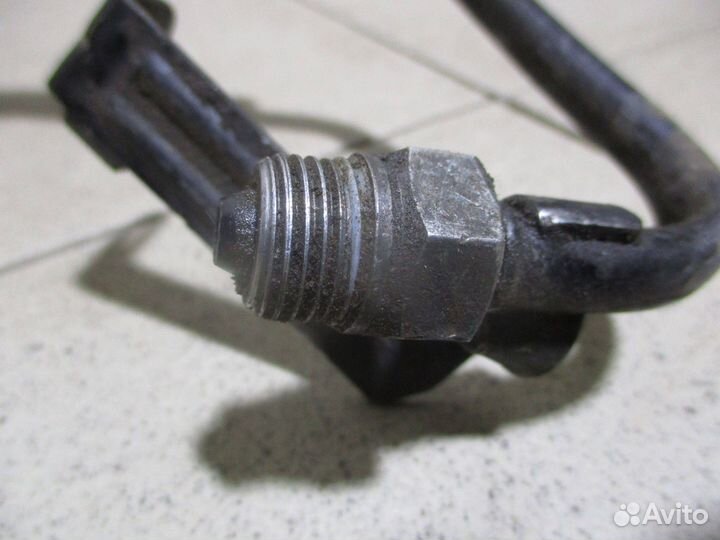 Трубка гидроусилителя Volvo S40